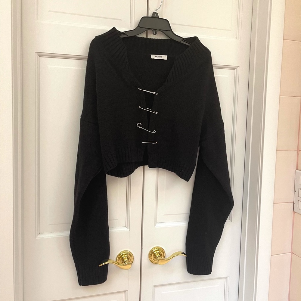 Danielle Guizio Black Safety Pin Cropped Sweater - Picture 9 of 11